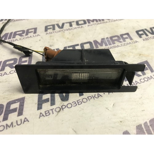  Подсветка номера Fiat Punto 2005-2018 51767932